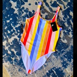 Nike Bodysuit / Swimsuit - Size M